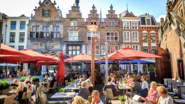 6P Vrijstaand Huis Met Royale Tuin En Hottub Ewijk Exterior foto